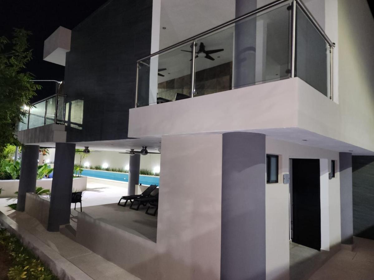 Astoria Gated Condos Cancún Kültér fotó